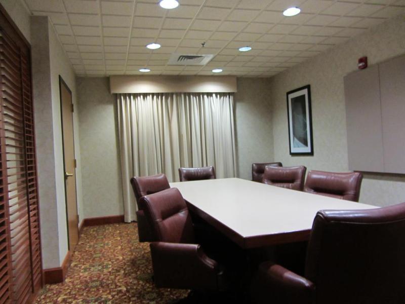 Holiday Inn Allentown-Bethlehem By Ihg Exterior photo